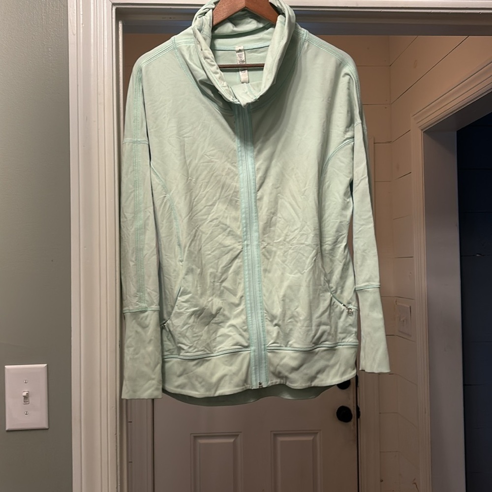 Lululemon turtle neck bright green pullover zip up - Picture 2 of 5